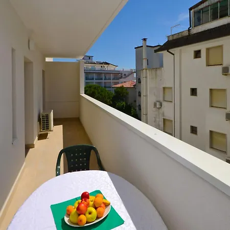 Beachside Near The Centre Apartment Lignano Sabbiadoro