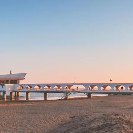 Lejlighed Beachside Near The Centre Lignano Sabbiadoro
